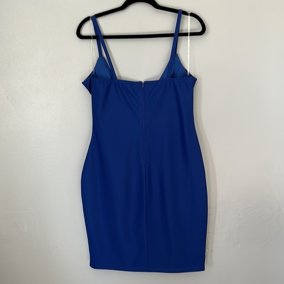 NWT Fashion to Figure electric blue wrap bodice slip mini dress size 0 (XL) - Picture 6 of 7